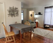 United States Illinois Rockford vacation rental compare prices direct by owner 28070942