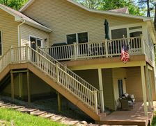 United States Virginia Moneta vacation rental compare prices direct by owner 29538024