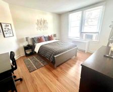 United States New York Yonkers vacation rental compare prices direct by owner 28197027
