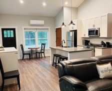 United States Michigan Traverse City vacation rental compare prices direct by owner 29044044