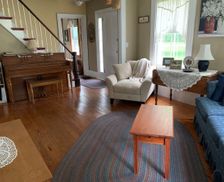 United States Maine Mariaville vacation rental compare prices direct by owner 28763794