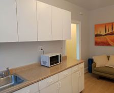 United States New York Queens vacation rental compare prices direct by owner 28852549