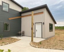 United States Iowa Decorah vacation rental compare prices direct by owner 27414494