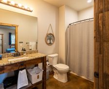 United States Oklahoma Kingston vacation rental compare prices direct by owner 29089001