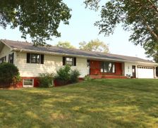 United States Wisconsin Ellsworth vacation rental compare prices direct by owner 29300315