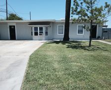United States Texas Aransas Pass vacation rental compare prices direct by owner 28757982