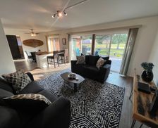 United States Michigan Oscoda vacation rental compare prices direct by owner 28483134