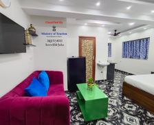 India Kolkata West Bengal vacation rental compare prices direct by owner 28615166