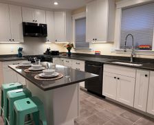 United States Massachusetts Everett vacation rental compare prices direct by owner 28704902