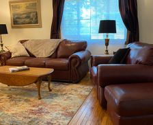 United States New York Buffalo vacation rental compare prices direct by owner 29193685