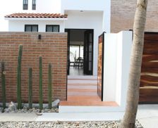 Mexico Oaxaca Puerto Escondido vacation rental compare prices direct by owner 29316568