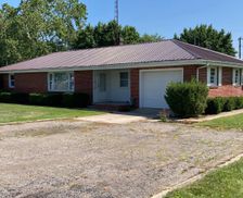 United States Indiana Muncie vacation rental compare prices direct by owner 27728878
