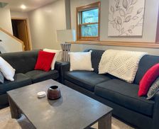 United States Wisconsin Cross Plains vacation rental compare prices direct by owner 29084093