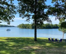 United States Virginia Reedville vacation rental compare prices direct by owner 29193301