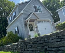 United States New York Sackets Harbor vacation rental compare prices direct by owner 27659785