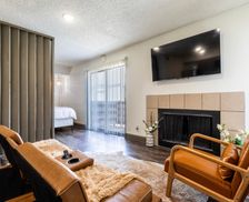 United States Texas Houston vacation rental compare prices direct by owner 29133702