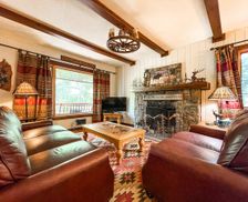 United States Colorado Cascade-Chipita Park vacation rental compare prices direct by owner 27378701