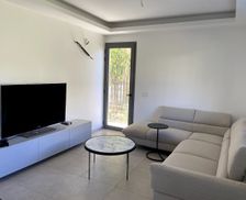 Lebanon Mount Lebanon Governorate Faiyadiyeh vacation rental compare prices direct by owner 27555678