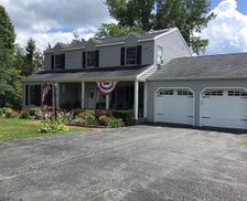United States New York Cobleskill vacation rental compare prices direct by owner 28880307