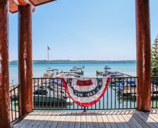 United States Michigan Glen Arbor vacation rental compare prices direct by owner 28673500