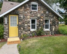 United States Michigan Cheboygan vacation rental compare prices direct by owner 28785630