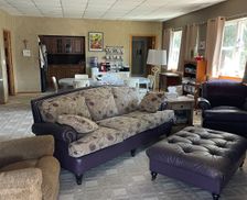 United States Wisconsin Omro vacation rental compare prices direct by owner 27984378