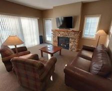 United States Michigan Bellaire vacation rental compare prices direct by owner 27944167
