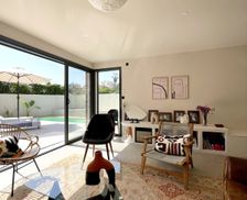 France Provence-Alpes-Côte d'Azur La Ciotat vacation rental compare prices direct by owner 27821601