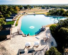 United States Texas Burton vacation rental compare prices direct by owner 27540810