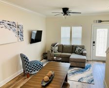 United States Florida Pensacola vacation rental compare prices direct by owner 28776092