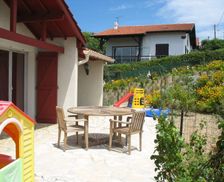 France Nouvelle-Aquitaine Saint-Jean-de-Luz vacation rental compare prices direct by owner 33232940