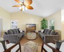 United States Florida Cape Coral vacation rental compare prices direct by owner 27629610