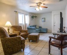 United States Texas Hallsville vacation rental compare prices direct by owner 27999225