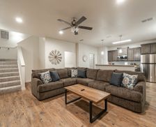 United States Texas Lubbock vacation rental compare prices direct by owner 29643549