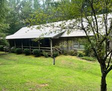 United States Alabama Pell City vacation rental compare prices direct by owner 27489124