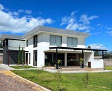 Ecuador Pichincha Rumiðahui vacation rental compare prices direct by owner 27925765