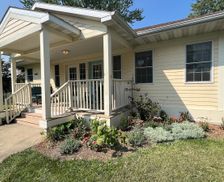 United States Iowa Fairfield vacation rental compare prices direct by owner 28931975