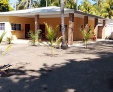 El Salvador Ahuachapán Department Barra de Santiago vacation rental compare prices direct by owner 32381916