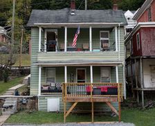 United States West Virginia Welch vacation rental compare prices direct by owner 28693695