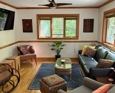 United States Virginia Earlysville vacation rental compare prices direct by owner 28122250