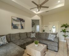 United States Texas Weslaco vacation rental compare prices direct by owner 33524670