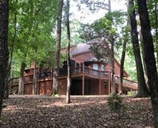 United States Tennessee Counce vacation rental compare prices direct by owner 28394107