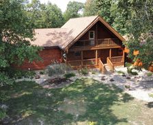 United States Illinois Mount Vernon vacation rental compare prices direct by owner 28815459