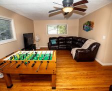 United States Iowa Iowa City vacation rental compare prices direct by owner 28264242