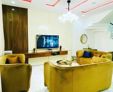 Nigeria Lekki Lagos vacation rental compare prices direct by owner 29019775