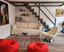 Italy Lombardia Pisogne vacation rental compare prices direct by owner 27722830