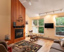 United States New Hampshire North Conway vacation rental compare prices direct by owner 28510760