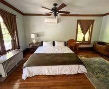 United States Illinois Peoria vacation rental compare prices direct by owner 27737429