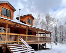 United States Pennsylvania Roaring Brook Township vacation rental compare prices direct by owner 28802309