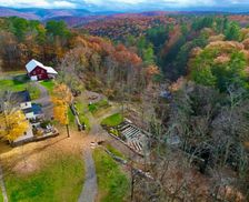 United States New York Ellenville vacation rental compare prices direct by owner 32665463